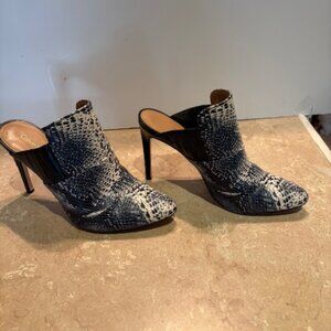 Calvin Klein Sadiana heels